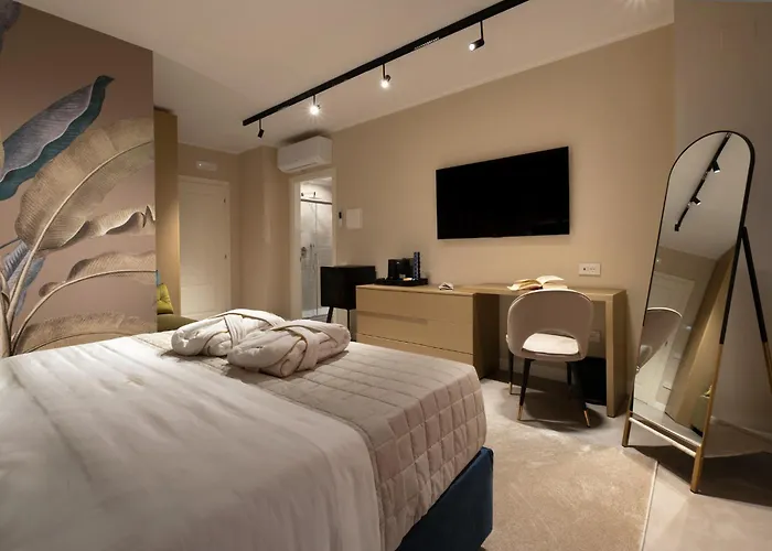 Giorgio Raggi Hospitality 4* 特尔尼